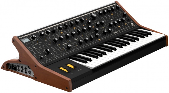 MOOG - SUB 37  - photo n 2