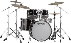 YAMAHA  - NEW RECORDING CUSTOM SOLID BLACK 