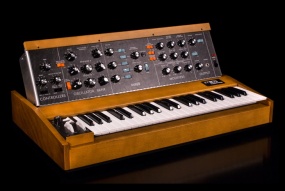 MOOG - MINI MOOG MODEL D