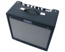 FENDER  - BLUES JUNIOR 