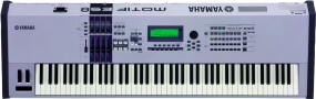 YAMAHA  - MOTIF ES8