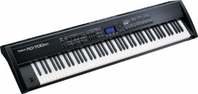 ROLAND  - RD-700 SX