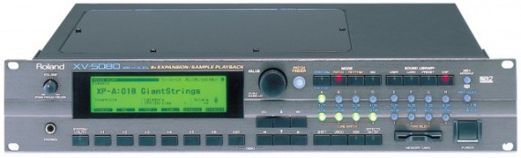 ROLAND  - XV5080 - photo n 1